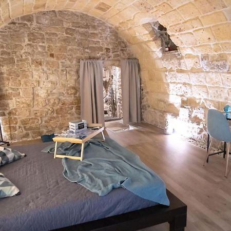 La Giudecca Trani Bed & Breakfast Exterior photo